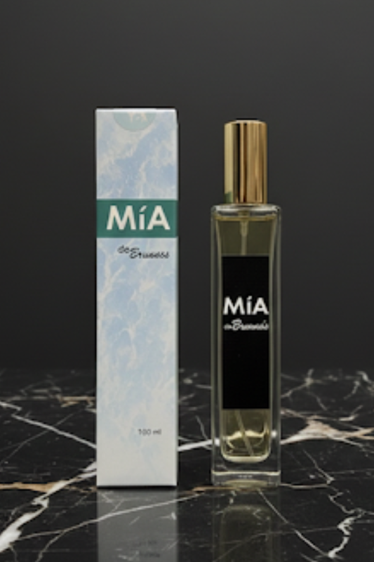 PERFUME MÍA by Brunnos